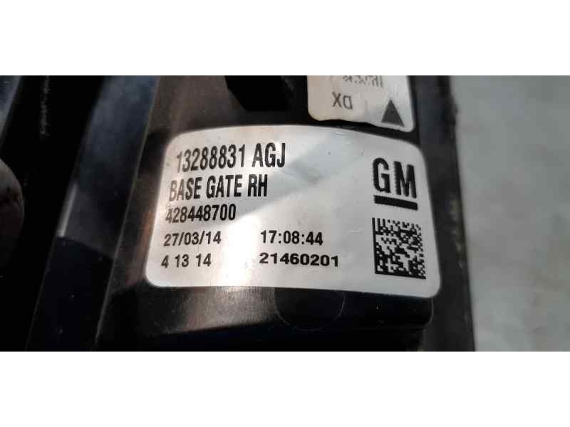 Recambio de piloto trasero derecho interior para opel zafira tourer expression referencia OEM IAM 13288831   Recambio de piloto trasero derecho interior para opel zafira tourer expression referencia OEM IAM 13288831
