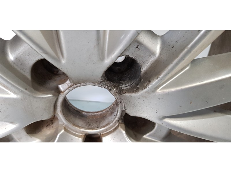 Recambio de llanta para audi a6 lim. (4g2) 3.0 tdi quattro referencia OEM IAM 4G0601025E  