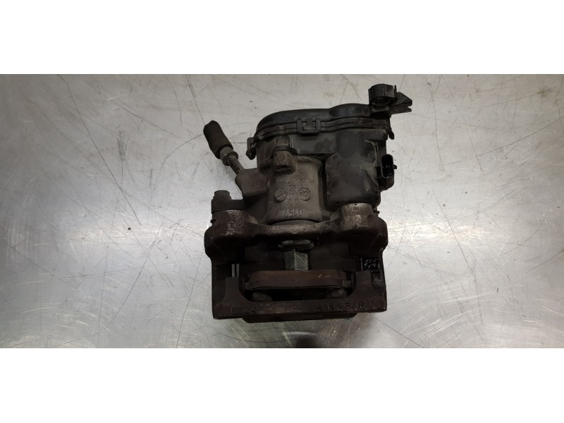 Recambio de pinza freno trasera izquierda para infiniti qx30 premium referencia OEM IAM 440015DA0A  