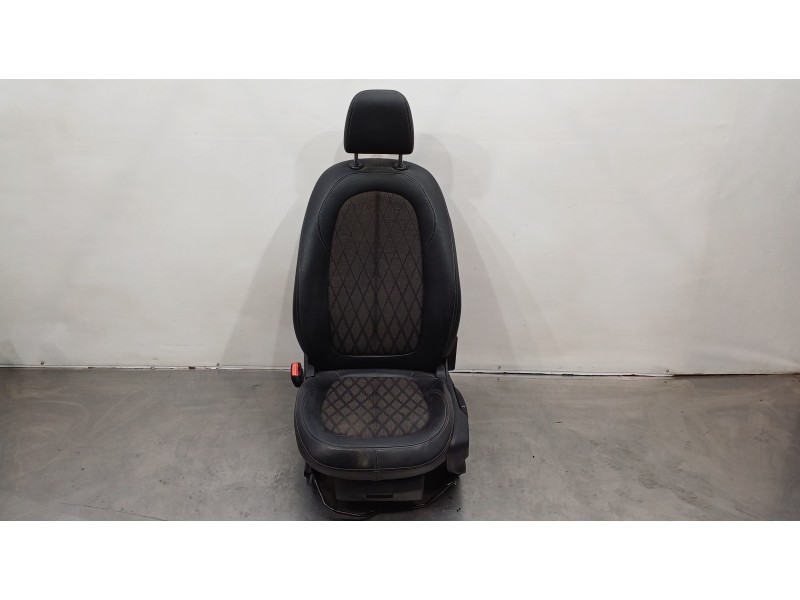 Recambio de juego asientos completo para bmw serie x1 (f48) sdrive18d referencia OEM IAM 52107397443 52107310843 