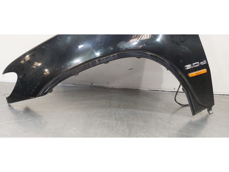 Recambio de aleta delantera izquierda para bmw x5 (e53) 3.0d referencia OEM IAM 41357000385  