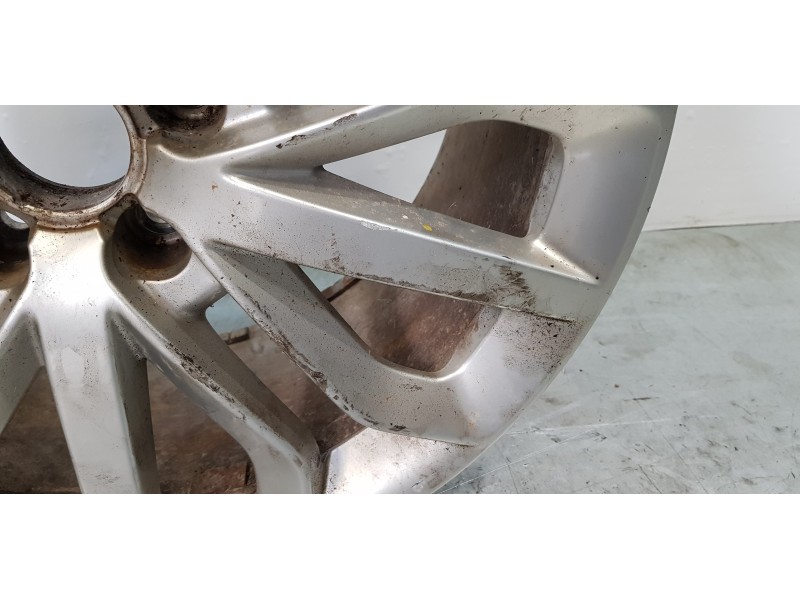 Recambio de llanta para audi a6 lim. (4g2) 3.0 tdi quattro referencia OEM IAM 4G0601025E  