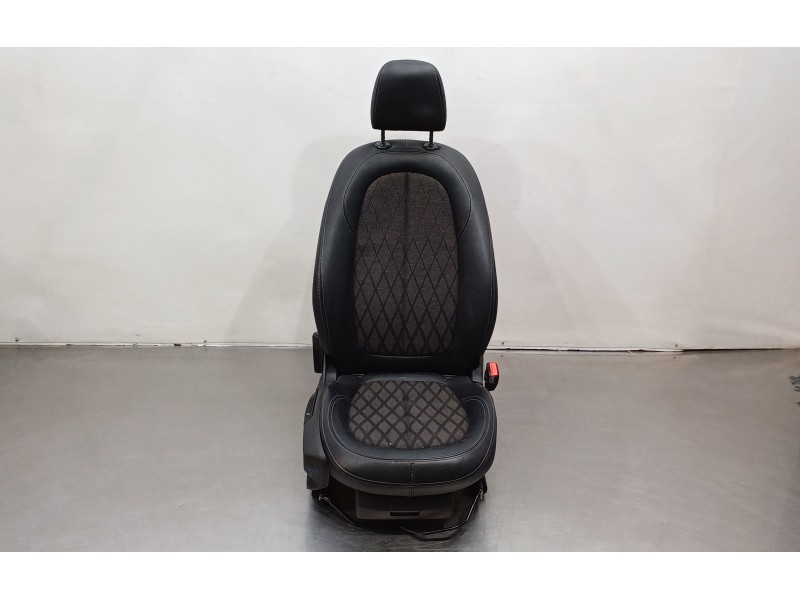 Recambio de juego asientos completo para bmw serie x1 (f48) sdrive18d referencia OEM IAM 52107397443 52107310843 