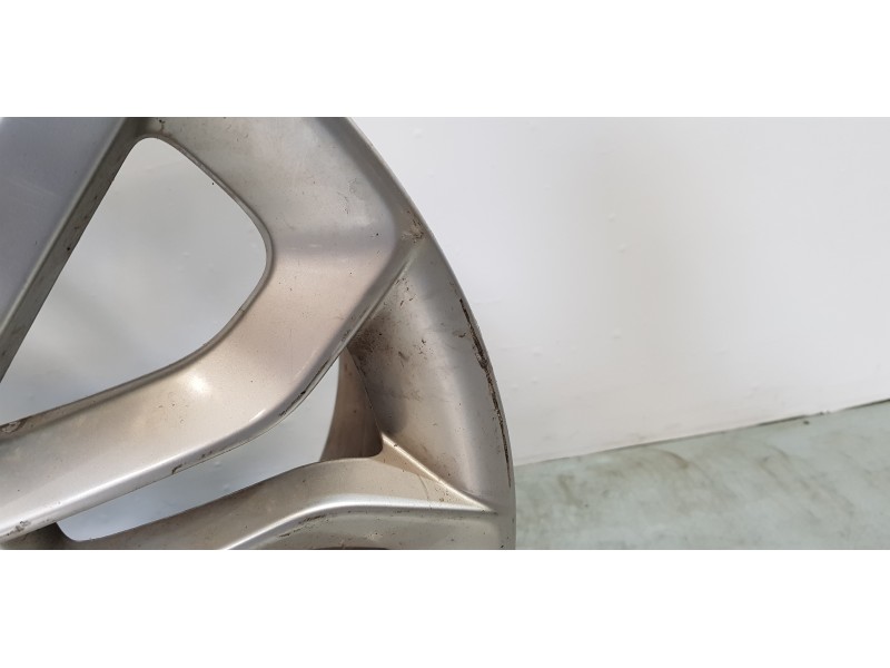 Recambio de llanta para audi a6 lim. (4g2) 3.0 tdi quattro referencia OEM IAM 4G0601025E  