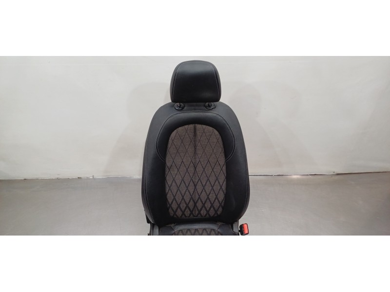 Recambio de juego asientos completo para bmw serie x1 (f48) sdrive18d referencia OEM IAM 52107397443 52107310843 