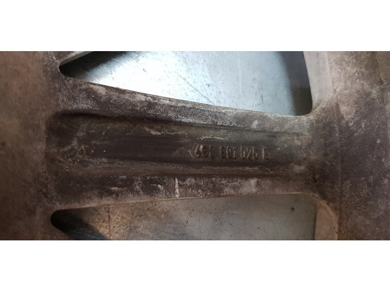 Recambio de llanta para audi a6 lim. (4g2) 3.0 tdi quattro referencia OEM IAM 4G0601025E  