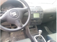 seat cordoba berlina (6k2) del año 2002 2