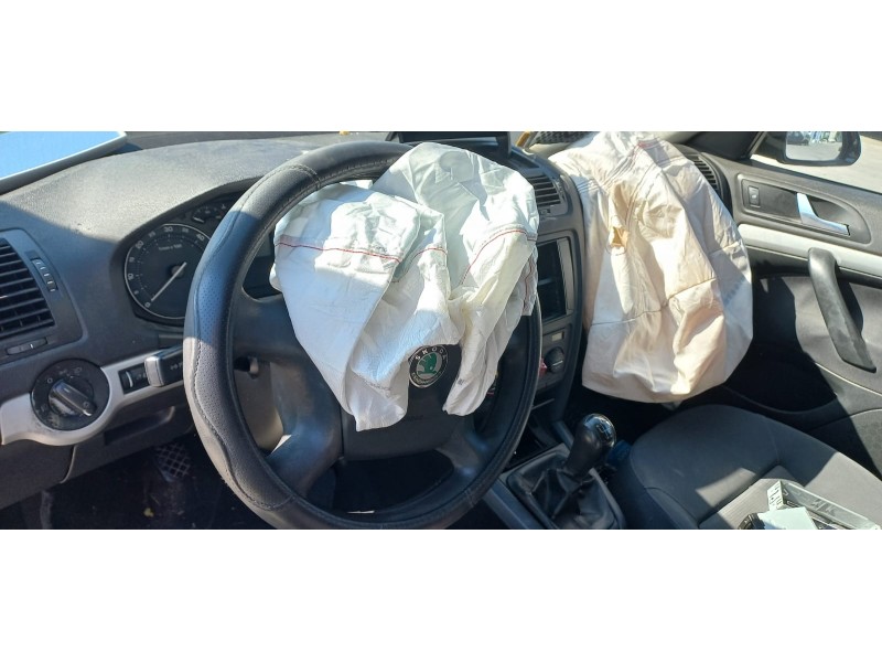 skoda octavia berlina (1z3) del año 2005