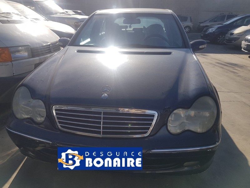 mercedes clase c (w203) berlina del año 2002