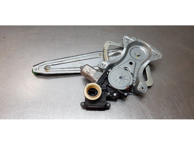 Recambio de elevalunas trasero izquierdo para toyota auris touring sports (e18) hybrid active referencia OEM IAM 8571002450   Recambio de elevalunas trasero izquierdo para toyota auris touring sports (e18) hybrid active referencia OEM IAM 8571002450