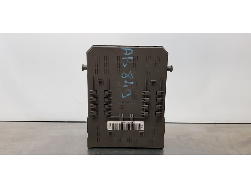 Recambio de caja reles / fusibles para fiat ulysse (179) 2.2 jtd dynamic referencia OEM IAM 9651938180   Recambio de caja reles / fusibles para fiat ulysse (179) 2.2 jtd dynamic referencia OEM IAM 9651938180