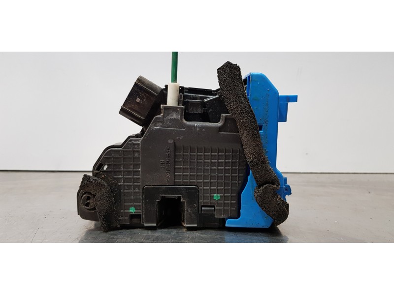 Recambio de cerradura puerta trasera derecha para hyundai i30 (gd) klass referencia OEM IAM 81420A6100   Recambio de cerradura puerta trasera derecha para hyundai i30 (gd) klass referencia OEM IAM 81420A6100