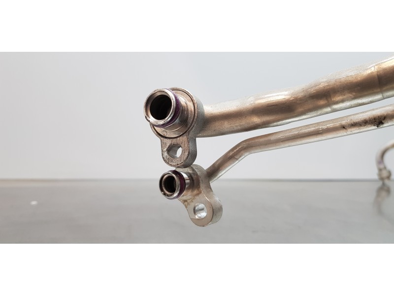 Recambio de tubos aire acondicionado para infiniti qx30 premium referencia OEM IAM 924805DC3A  