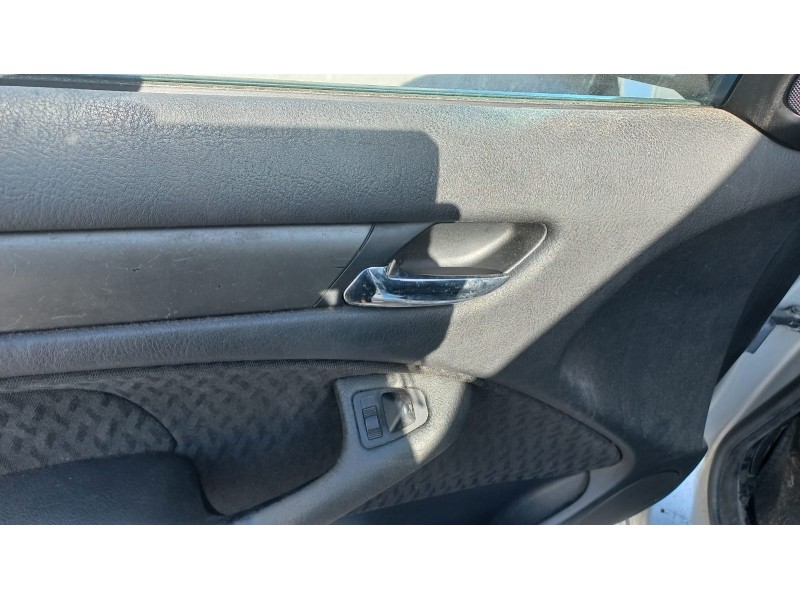 bmw serie 3 berlina (e46) del año 2000