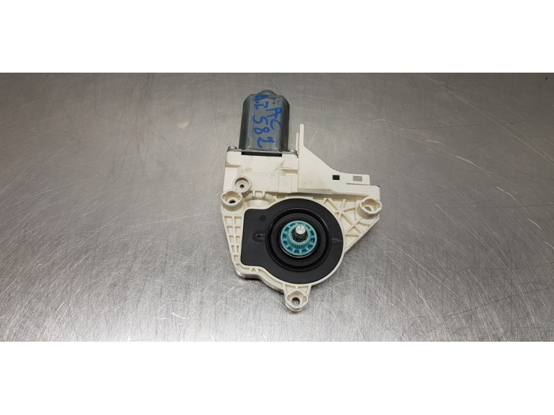 Recambio de motor elevalunas delantero izquierdo para audi a1 (8x) ambition referencia OEM IAM 8K0959801C   Recambio de motor elevalunas delantero izquierdo para audi a1 (8x) ambition referencia OEM IAM 8K0959801C