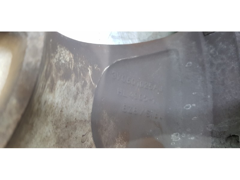 Recambio de llanta para skoda superb (3v3) active referencia OEM IAM 3V0601025AJ  