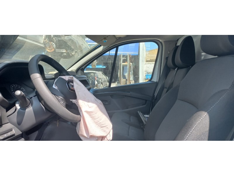 renault trafic furgón del año 2024