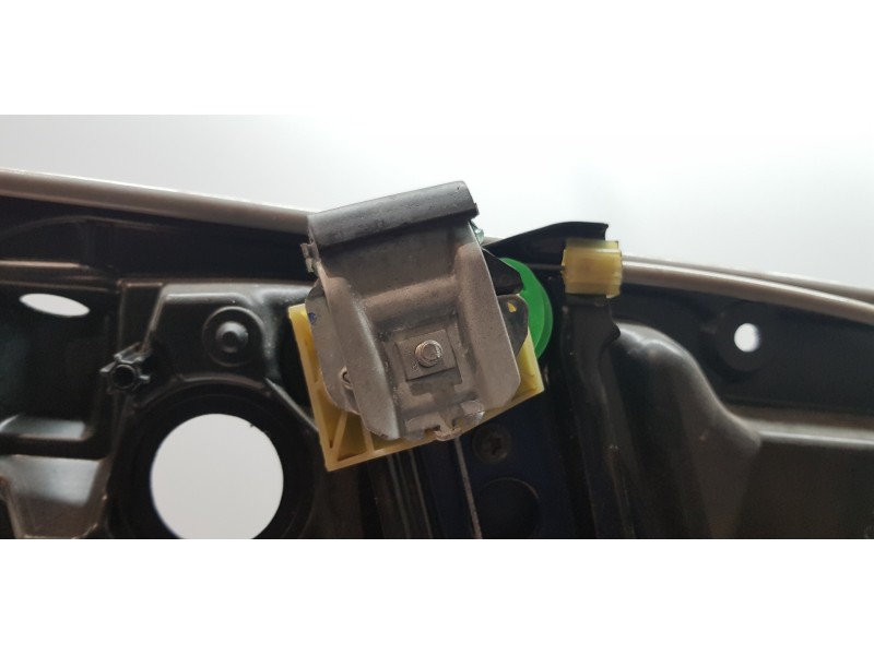 Recambio de elevalunas delantero derecho para infiniti qx30 premium referencia OEM IAM 807205DM0A  