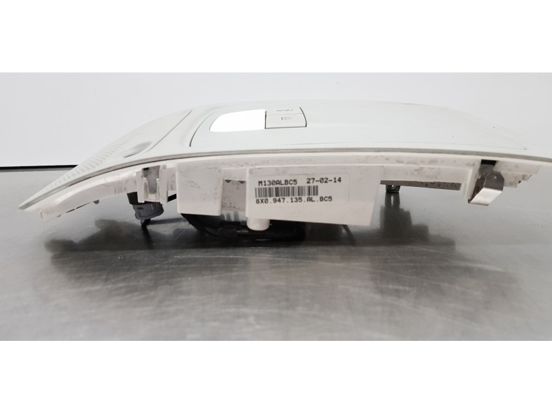 Recambio de luz interior para audi a1 (8x) ambition referencia OEM IAM 8X0947135ALBC5   Recambio de luz interior para audi a1 (8x) ambition referencia OEM IAM 8X0947135ALBC5