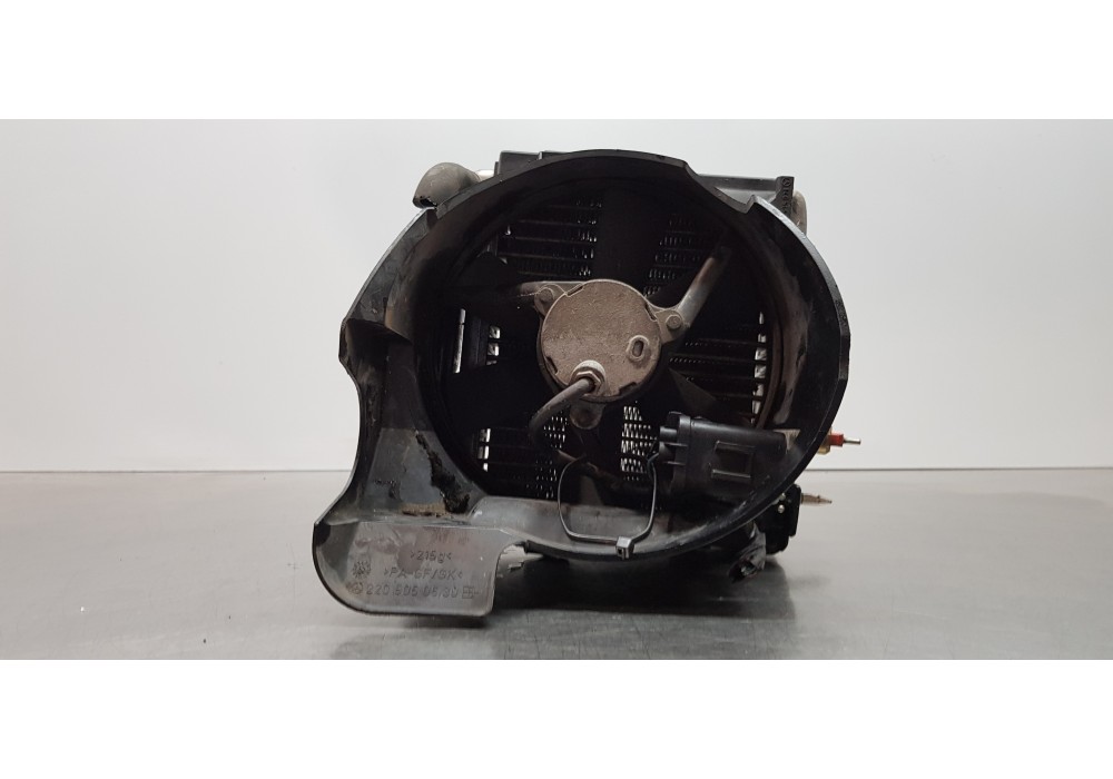 Recambio de radiador agua para mercedes clase s (w220) berlina 400 cdi (220.028) referencia OEM IAM A2205001203  