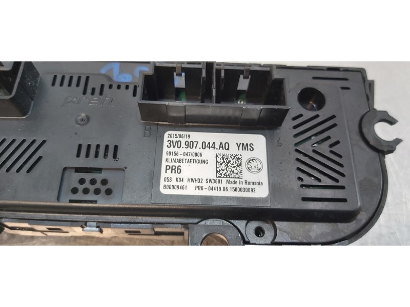 Recambio de mando climatizador para skoda superb (3v3) active referencia OEM IAM 3V0907044AQYMS  