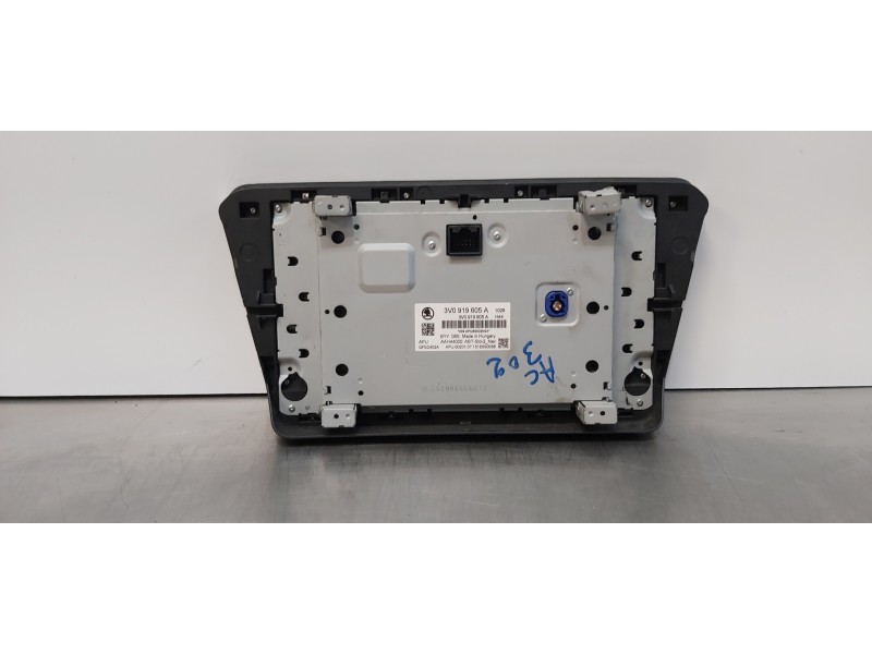 Recambio de pantalla multifuncion para skoda superb (3v3) active referencia OEM IAM 3V0919605ABYY  