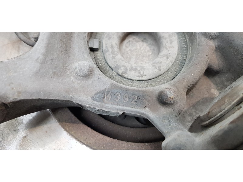 Recambio de mangueta delantera izquierda para ford transit kastenwagen (ttg) 350 l3 referencia OEM IAM 2350086  