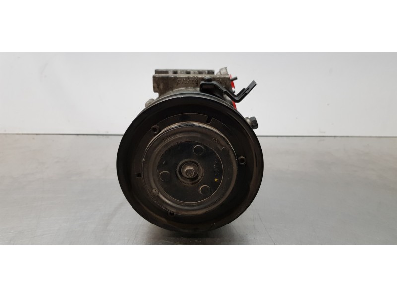 Recambio de compresor aire acondicionado para kia carens ( ) attract referencia OEM IAM 97701A4100  