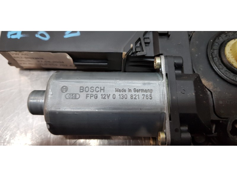 Recambio de motor elevalunas delantero derecho para volkswagen touareg (7la) tdi r5 referencia OEM IAM 3D1959792A   Recambio de motor elevalunas delantero derecho para volkswagen touareg (7la) tdi r5 referencia OEM IAM 3D1959792A