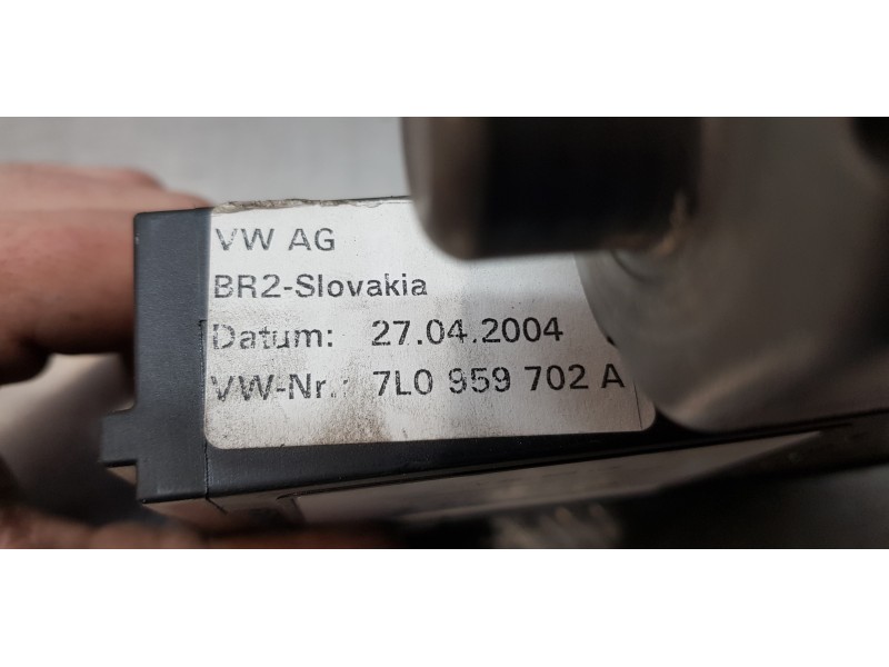 Recambio de motor elevalunas delantero derecho para volkswagen touareg (7la) tdi r5 referencia OEM IAM 3D1959792A   Recambio de motor elevalunas delantero derecho para volkswagen touareg (7la) tdi r5 referencia OEM IAM 3D1959792A