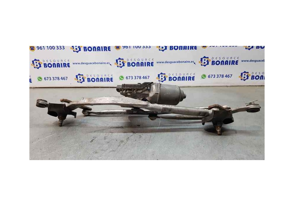 Recambio de motor limpia delantero para toyota auris touring sports (e18) hybrid advance referencia OEM IAM 8511002340  