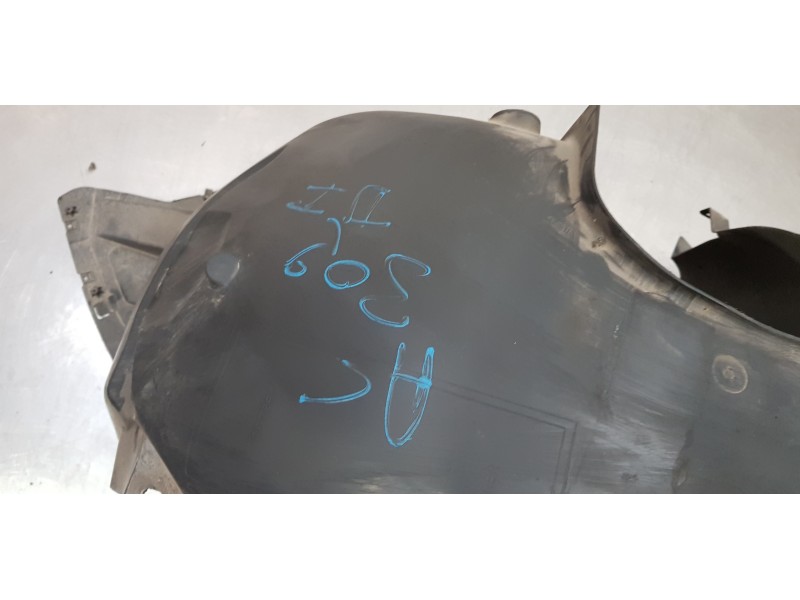 Recambio de paso rueda para skoda superb (3v3) active referencia OEM IAM 3V0809957  