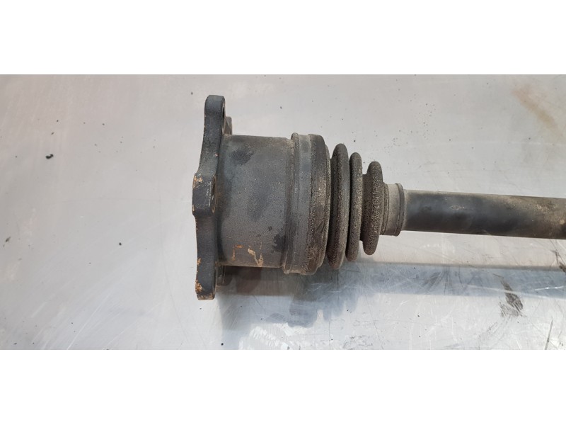 Recambio de transmision trasera izquierda para infiniti fx fx45 referencia OEM IAM 39101CG200  