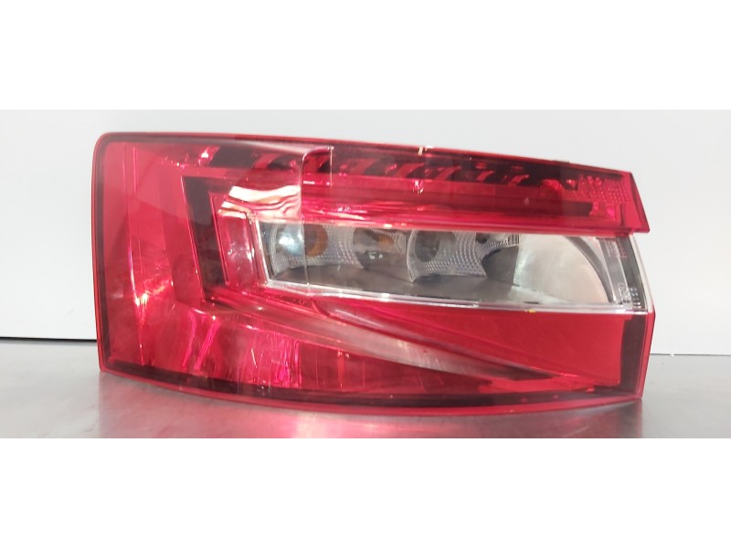 Recambio de piloto trasero izquierdo para skoda superb (3v3) active referencia OEM IAM 3V5945207A  