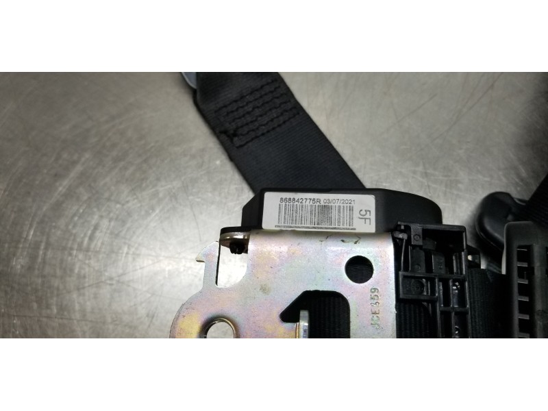 Recambio de cinturon seguridad delantero derecho para dacia lodgy comfort referencia OEM IAM 868842775R  