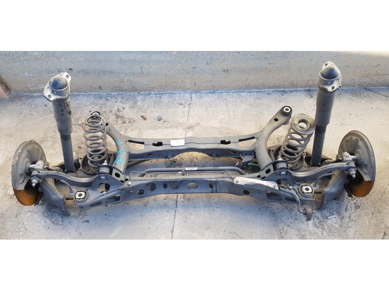 Recambio de puente trasero para skoda superb (3v3) active referencia OEM IAM 3Q0505235Q  