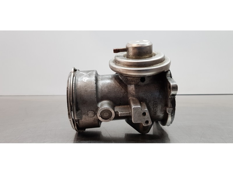 Recambio de caja mariposa para volkswagen touareg (7la) tdi r5 referencia OEM IAM 070128070F 070128070C 070128073