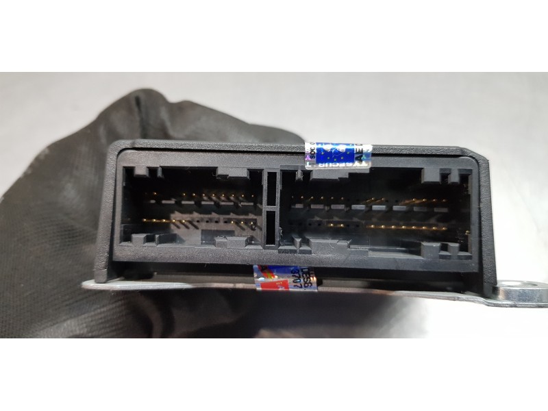 Recambio de centralita airbag para peugeot 5008 active referencia OEM IAM 9675181780   Recambio de centralita airbag para peugeot 5008 active referencia OEM IAM 9675181780