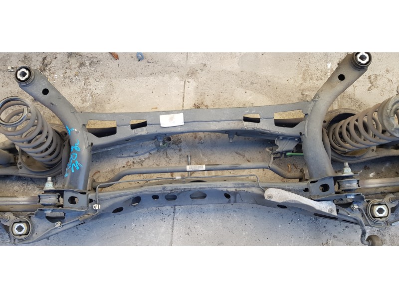 Recambio de puente trasero para skoda superb (3v3) active referencia OEM IAM 3Q0505235Q  