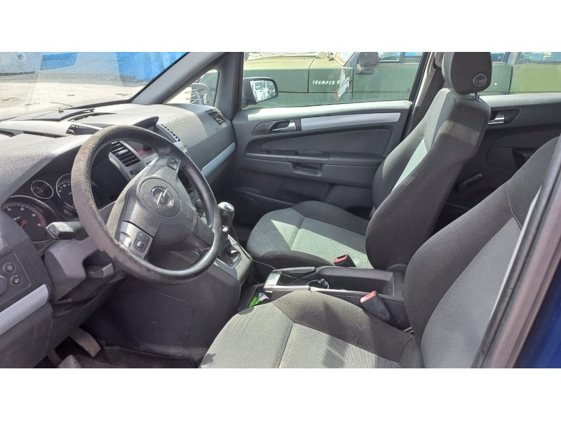 opel zafira b del año 2005