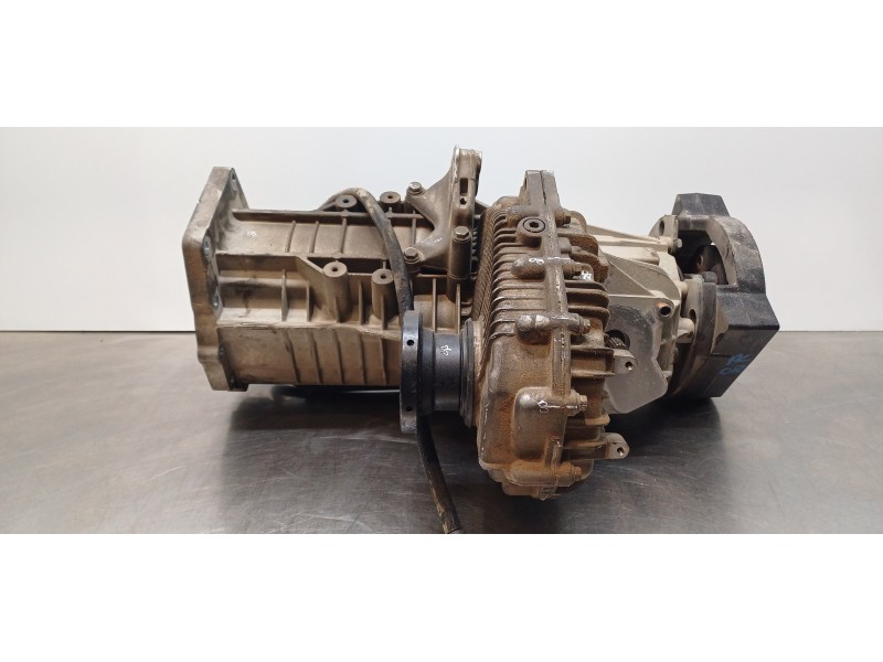 Recambio de caja transfer para volkswagen touareg (7la) tdi r5 referencia OEM IAM 0AD341012L  