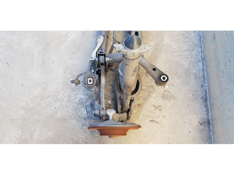 Recambio de puente trasero para skoda superb (3v3) active referencia OEM IAM 3Q0505235Q  