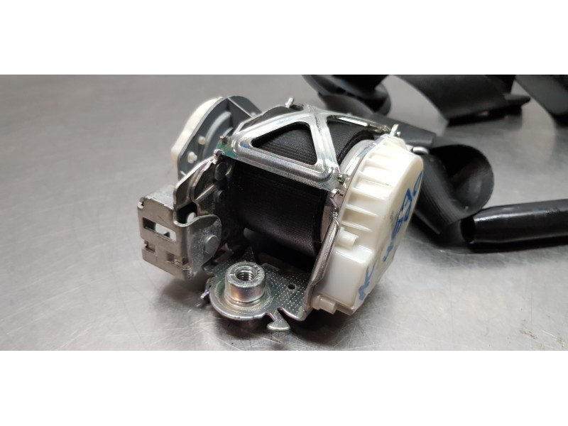 Recambio de cinturon seguridad delantero derecho para peugeot 5008 active referencia OEM IAM 98019795XX   Recambio de cinturon seguridad delantero derecho para peugeot 5008 active referencia OEM IAM 98019795XX