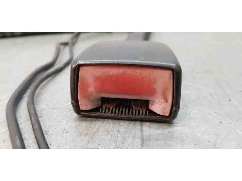 Recambio de pretensor airbag izquierdo para bmw serie 7 (e65/e66) 745i referencia OEM IAM 8223329   Recambio de pretensor airbag izquierdo para bmw serie 7 (e65/e66) 745i referencia OEM IAM 8223329