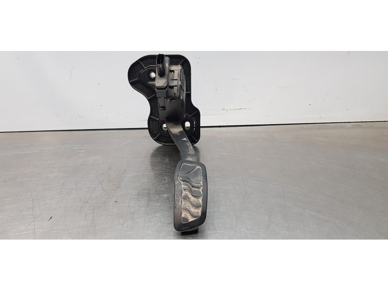 Recambio de pedal acelerador para ford transit kastenwagen (ttg) 350 l3 referencia OEM IAM 6C11966AA  