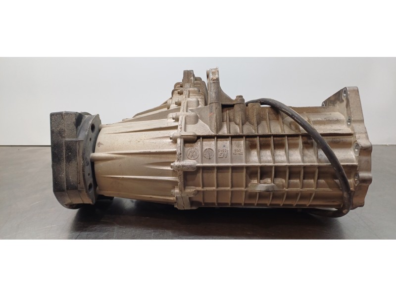 Recambio de caja transfer para volkswagen touareg (7la) tdi r5 referencia OEM IAM 0AD341012L  