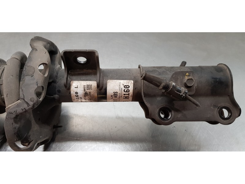 Recambio de amortiguador delantero izquierdo para kia rio (yb) attract referencia OEM IAM 54650H8100  