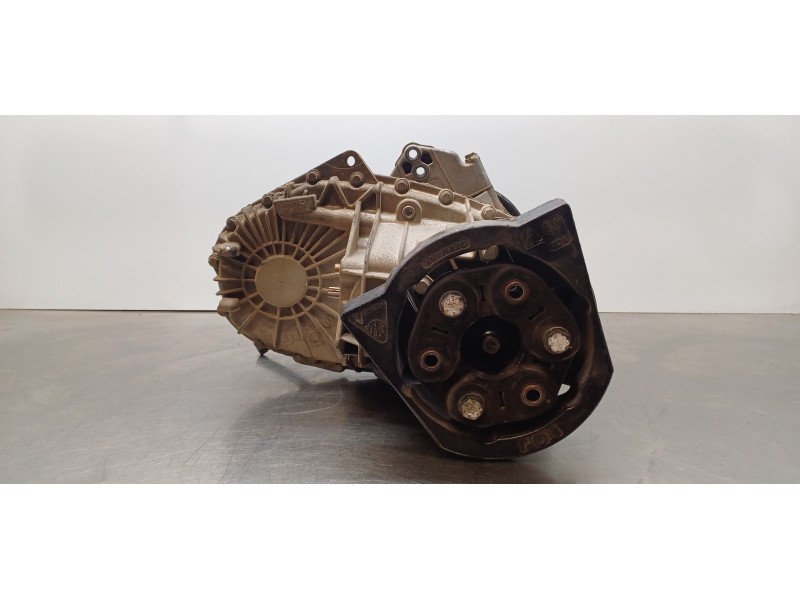 Recambio de caja transfer para volkswagen touareg (7la) tdi r5 referencia OEM IAM 0AD341012L  