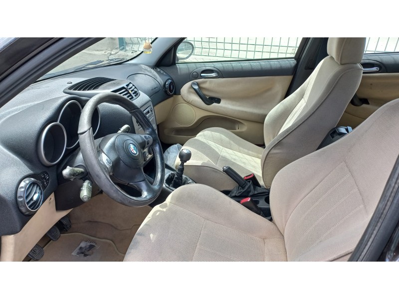 alfa romeo 147 (190) del año 2003