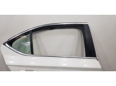 Recambio de puerta trasera derecha para skoda superb (3v3) active referencia OEM IAM 3V5833052   2